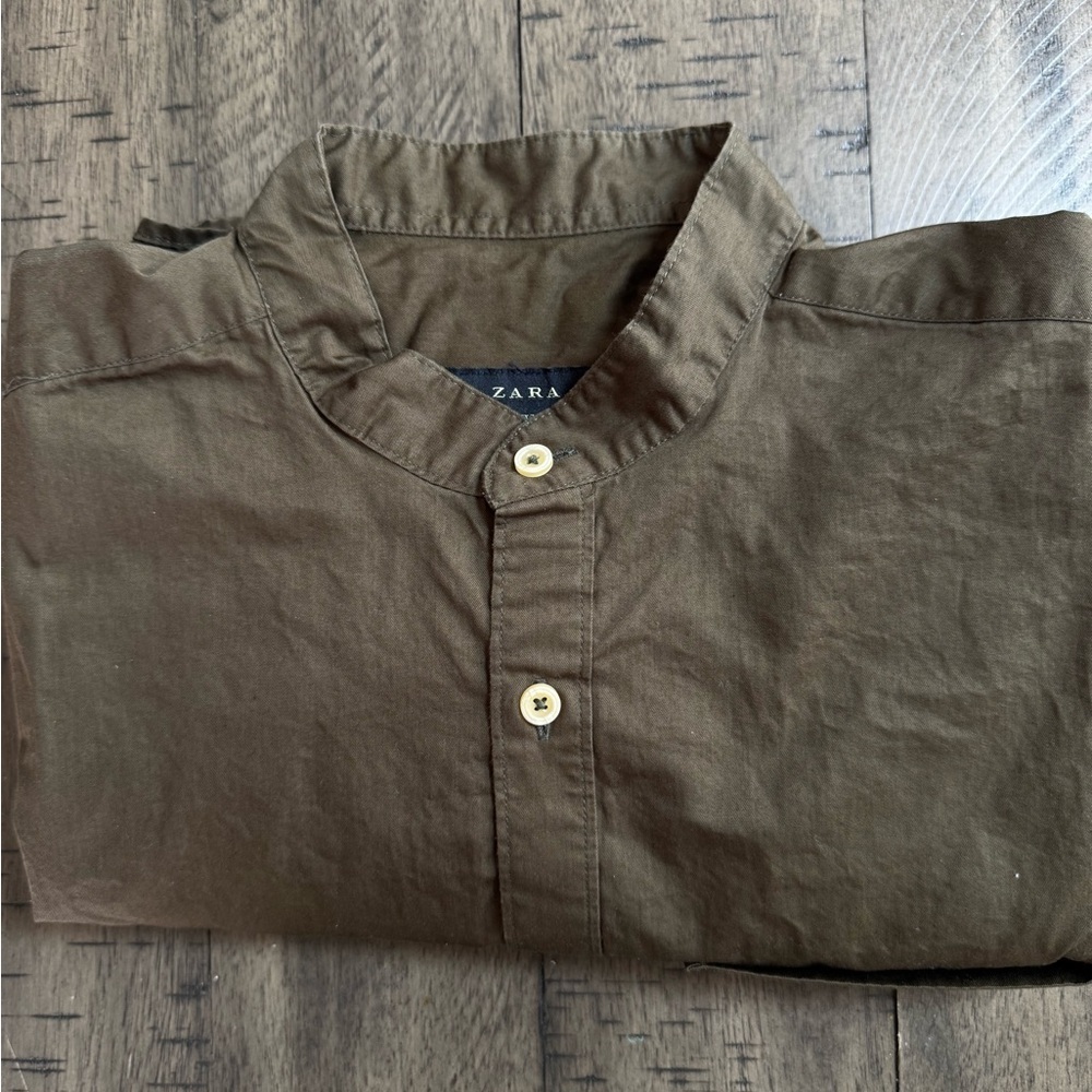 Zara Men's Casual Button Down Shirt - Picture 9 of 14